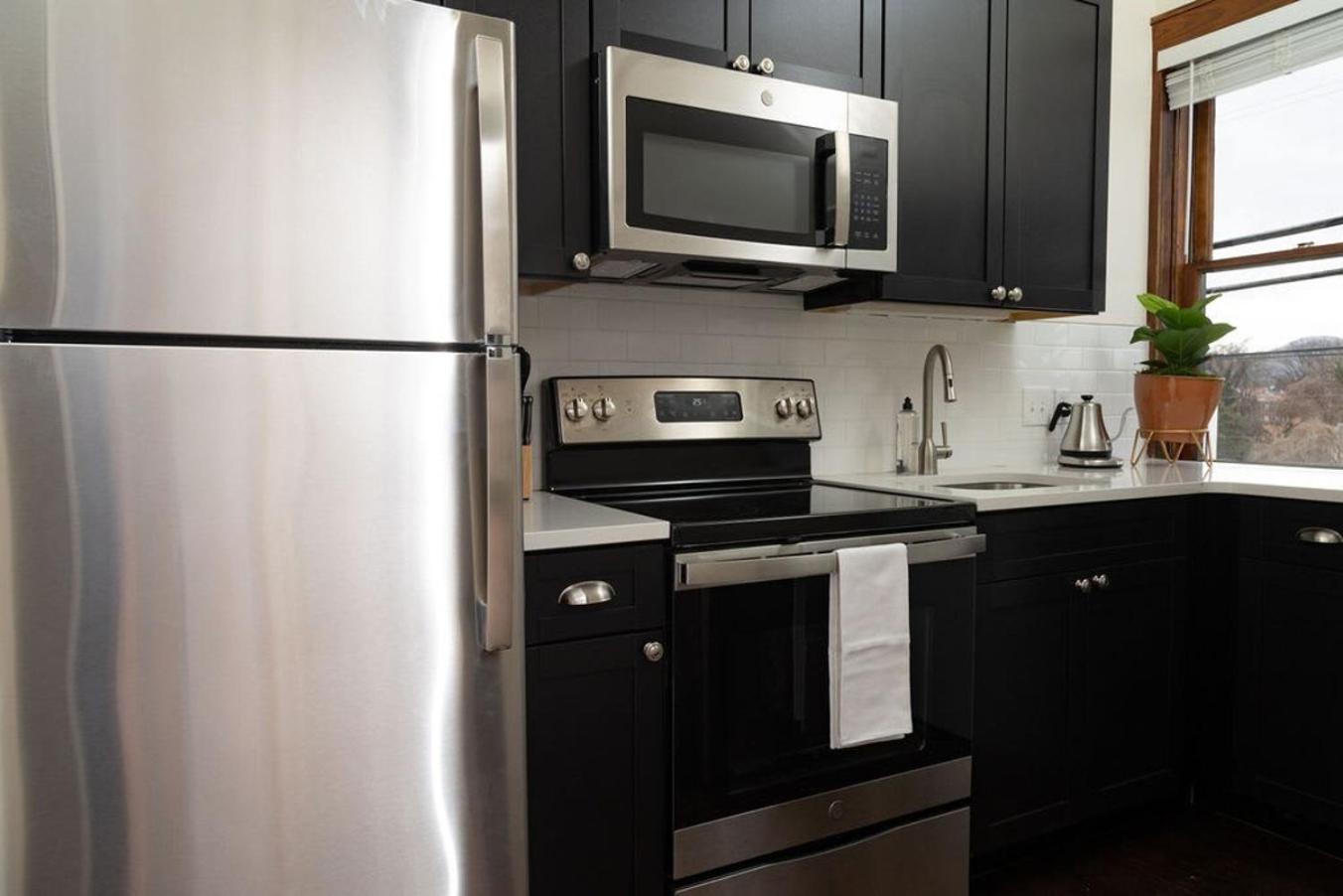 Luxury Multi-Unit Historic Building Near Downtown Apartment Роаноук Екстериор снимка