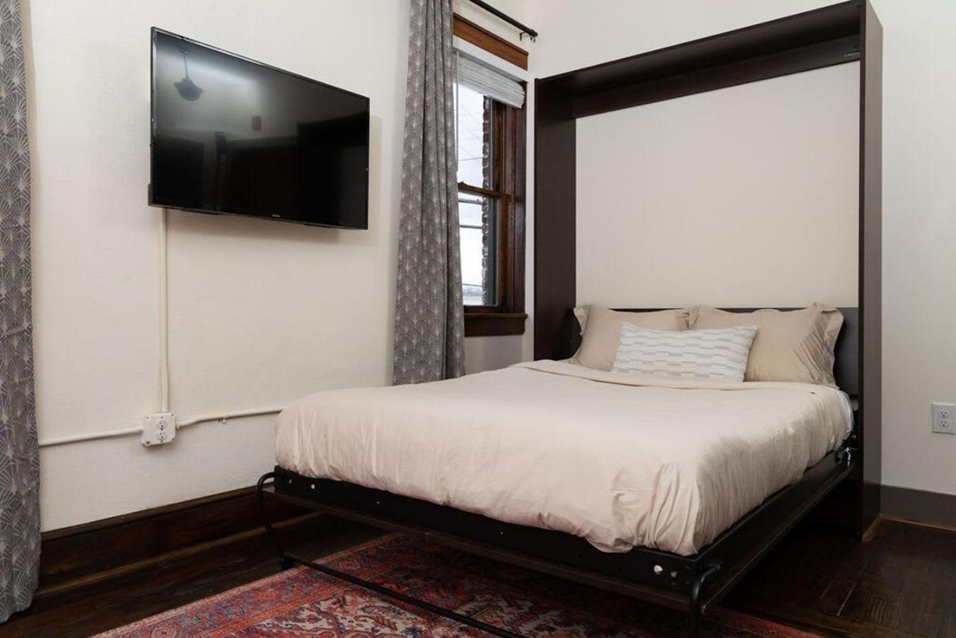 Luxury Multi-Unit Historic Building Near Downtown Apartment Роаноук Екстериор снимка